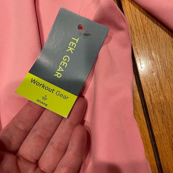 Bubble gum pink Tek Gear jacket NWT medium - Picture 2 of 5